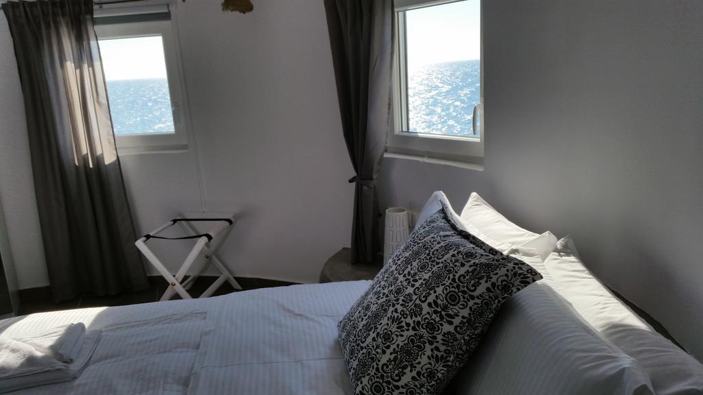 Abelomilos Exclusive Villa Imerovigli  Bilik gambar
